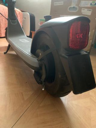 Ninebot Patinete Eléctrico
Corre a 20 km 