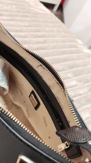Bolso Guess negro Matilde