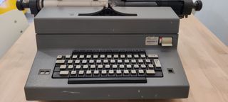 Olivetti Editor 4: Macchina da scrivere