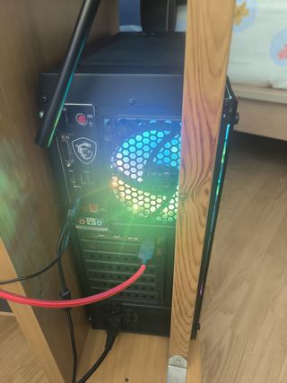 PC Gamer Ryzen 7 + RX 6650 XT Con Monitor