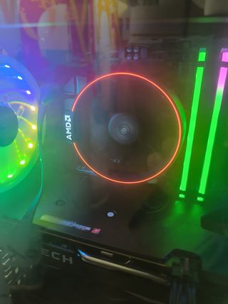 PC Gamer Ryzen 7 + RX 6650 XT Con Monitor
