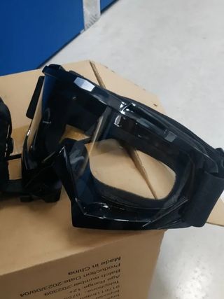 Casco esquí nuevo