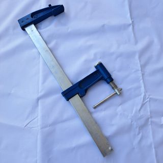 Sargento de apriete URKO 3-P