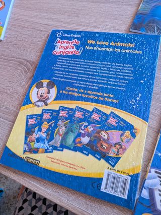 Disney English. ¡Aprende inglés cantando!. Plac...