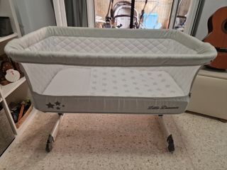 Minicuna colecho bebé
