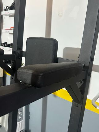 Torre Dominadas y paralelas. Training station 900 