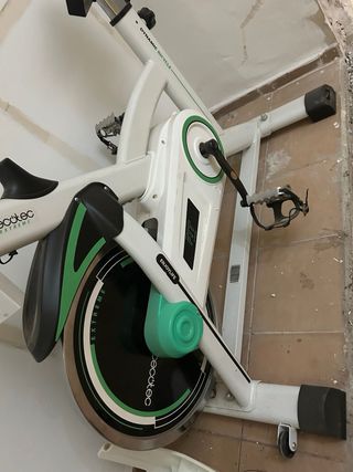 Bicicleta estática Cecotec