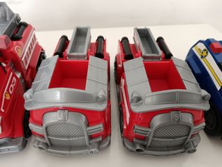 Patrulla Canina: 5 coches + 3 cachorros