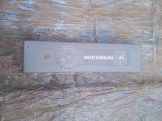 Manometro Michelin per pneumatici