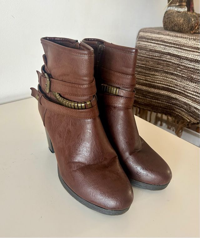 Botines Marrón Tacon Mujer