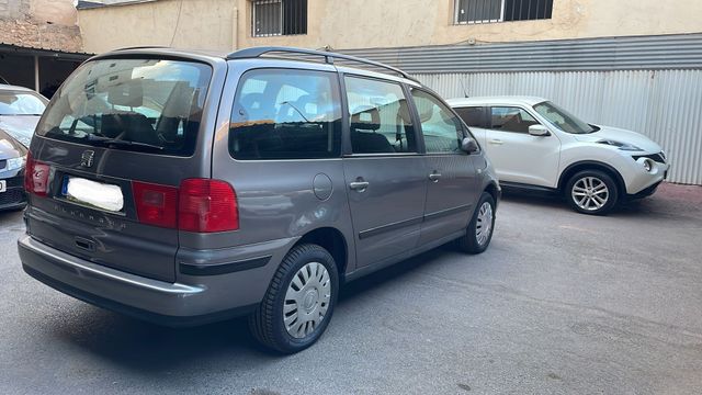 SEAT Alhambra 2.0 I 115 cv 7 PLAZAS 1 año garantia