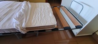 Mueble cama plegable.
