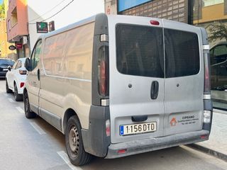 Opel Vivaro 2005