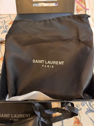 Saint Laurent - Borsa nera