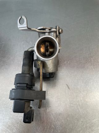 Cuerpo inyección Peugeot Satelis 125
