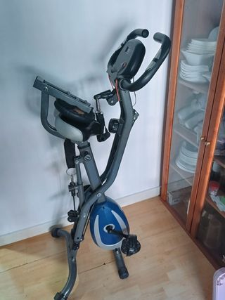 Bicicleta estática plegable