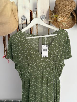 Vestido largo Mango verde oliva