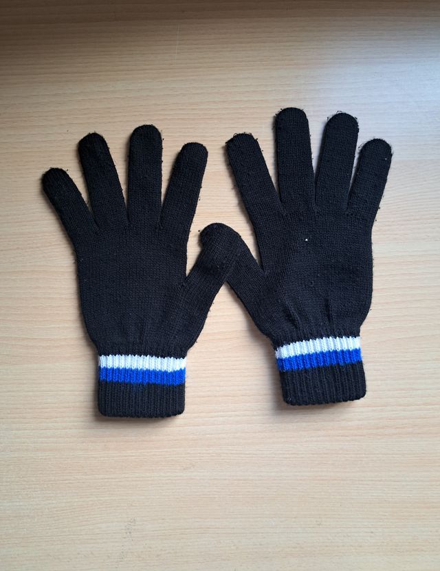 GUANTES DE PUNTO INVIERNO DEPORTIVO ALAVÉS ESCUDO