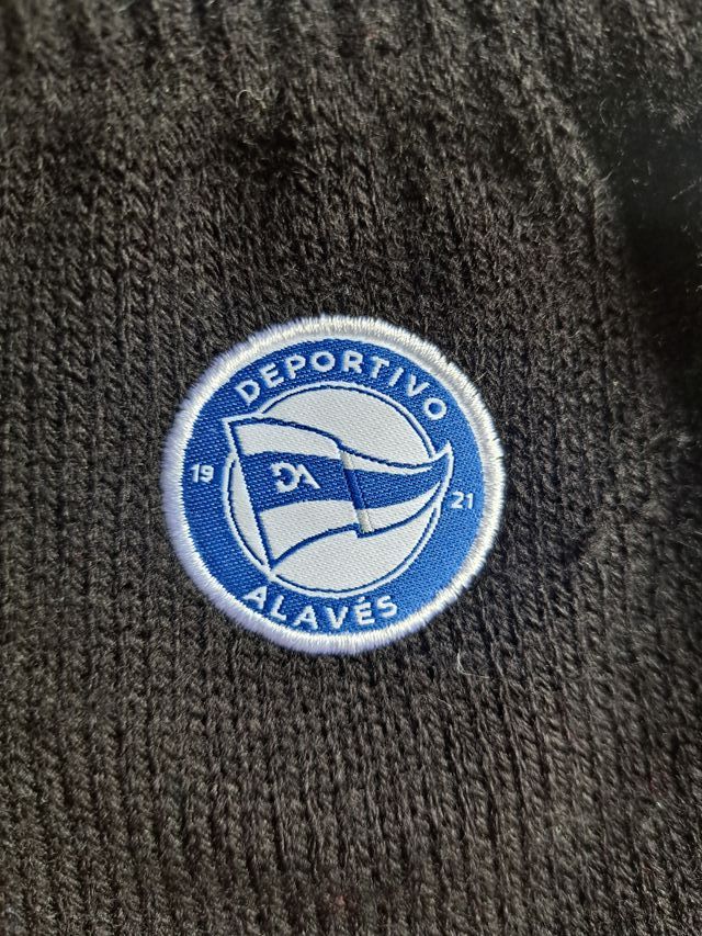 GUANTES DE PUNTO INVIERNO DEPORTIVO ALAVÉS ESCUDO