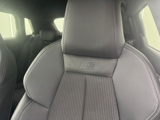 Audi A3 Sportback 45 TFSIe S-Line Black Line