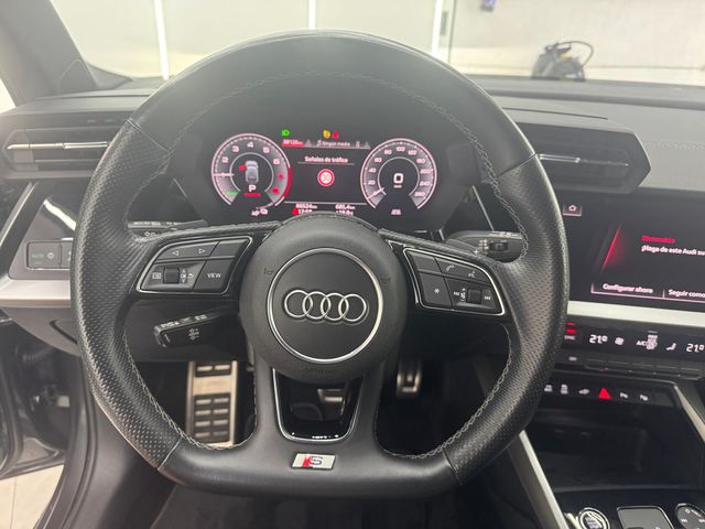 Audi A3 Sportback 45 TFSIe S-Line Black Line
