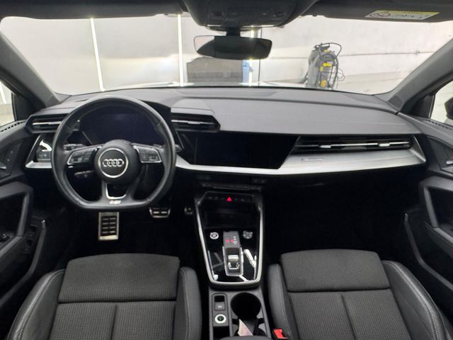 Audi A3 Sportback 45 TFSIe S-Line Black Line