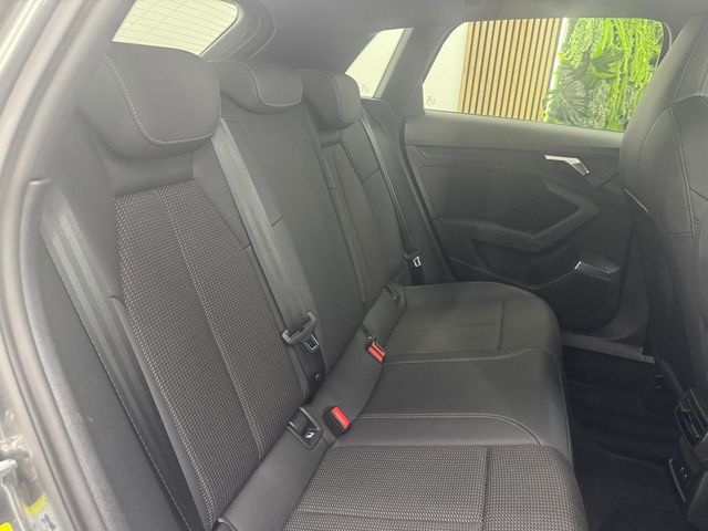 Audi A3 Sportback 45 TFSIe S-Line Black Line