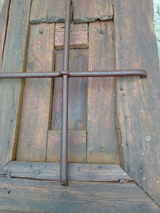 Ventanuco madera rústico antiguo
40x60x7 cmtos 