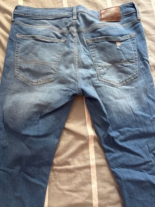 Jeans Hollister rotos azul marino