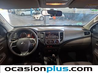 Mitsubishi L200 2.5DI-D Double Cab M-PRO 113 kW (154 CV)