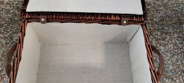 cesta - bauletto in vimini scuro