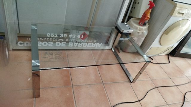 Mesa centro cristal patas de acero inox 110x60x38