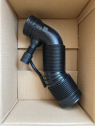 Tubo flexible aspiración - filtro de aire coche