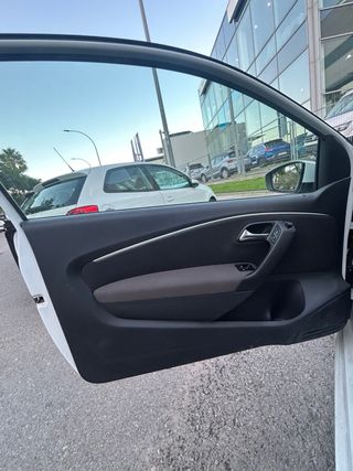 Volkswagen Polo 2015