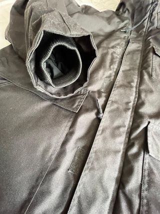 Parka Carhartt negra mujer