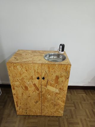 Fregadero portátil con mueble