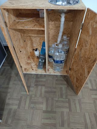 Fregadero portátil con mueble