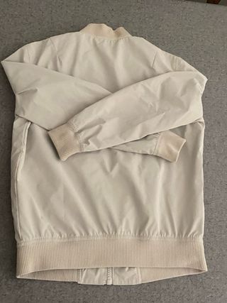 Chaqueta bomber Zara beige hombre