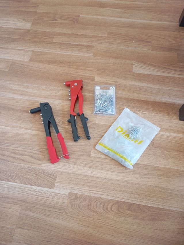 Remachadoras manuales