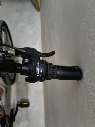 Bici B-Twin 20" Niño