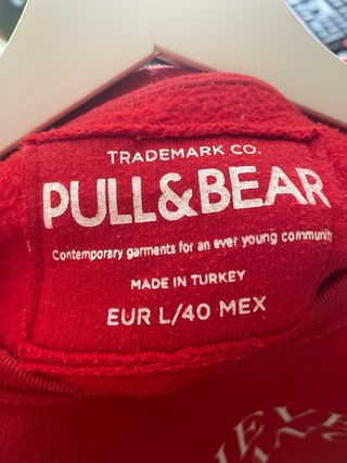 Sudadera roja Pull & Bear - Talla única