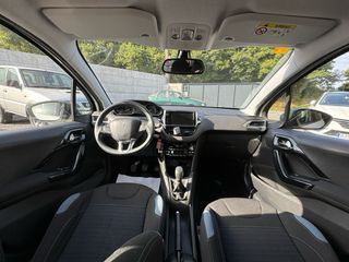 Peugeot 208 2016