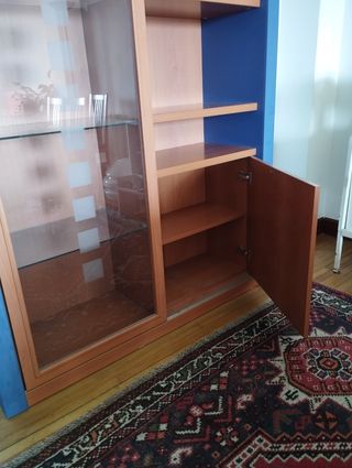 Mueble salón madera - vitrina