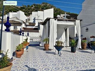 Chalet en venta en Ubrique
