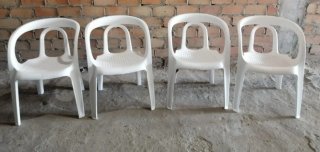Mesa jardín plástico - 80cm y cuatro sillas