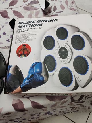 Music Boxing Machine