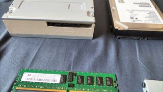 Componentes PC: HDD 160gb Seagate DVD.Lector.RM2g