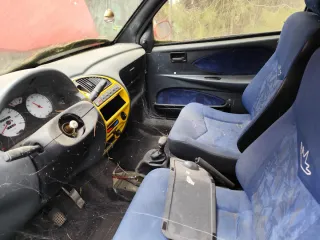 Chatenet Media Must: coche sin carnet