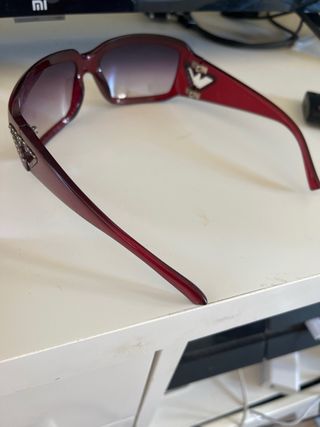 Gafas de sol rojas