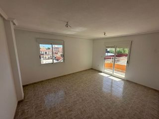 Piso en venta en San Miguel de Salinas
